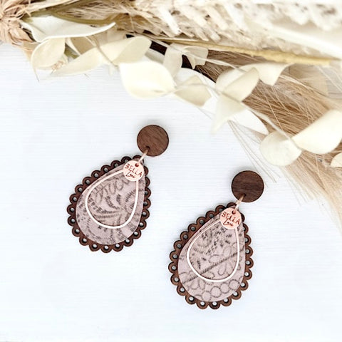 Dusty Pink Vintage Scalloped Timber Earrings