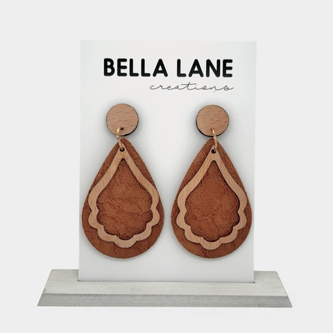 Tan Lace Wavy Teardrop Earrings